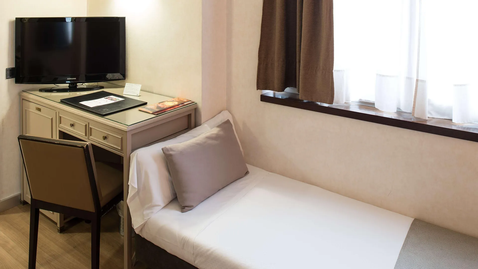***  Hotel Catalonia Mikado Barcelona Hiszpania